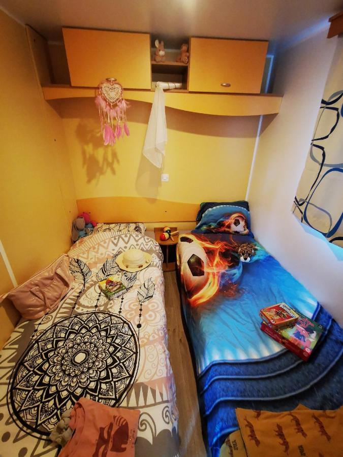 Camping Le Coin Charmant Chauzon Bagian luar foto