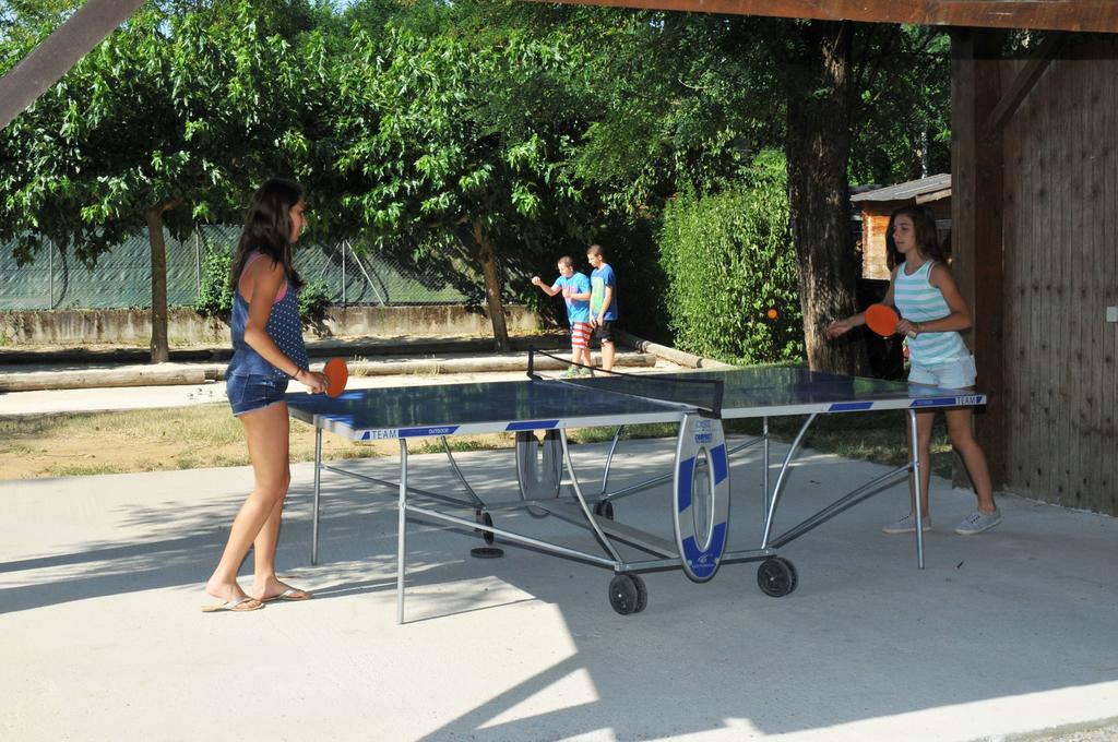 Camping Le Coin Charmant Chauzon Bagian luar foto