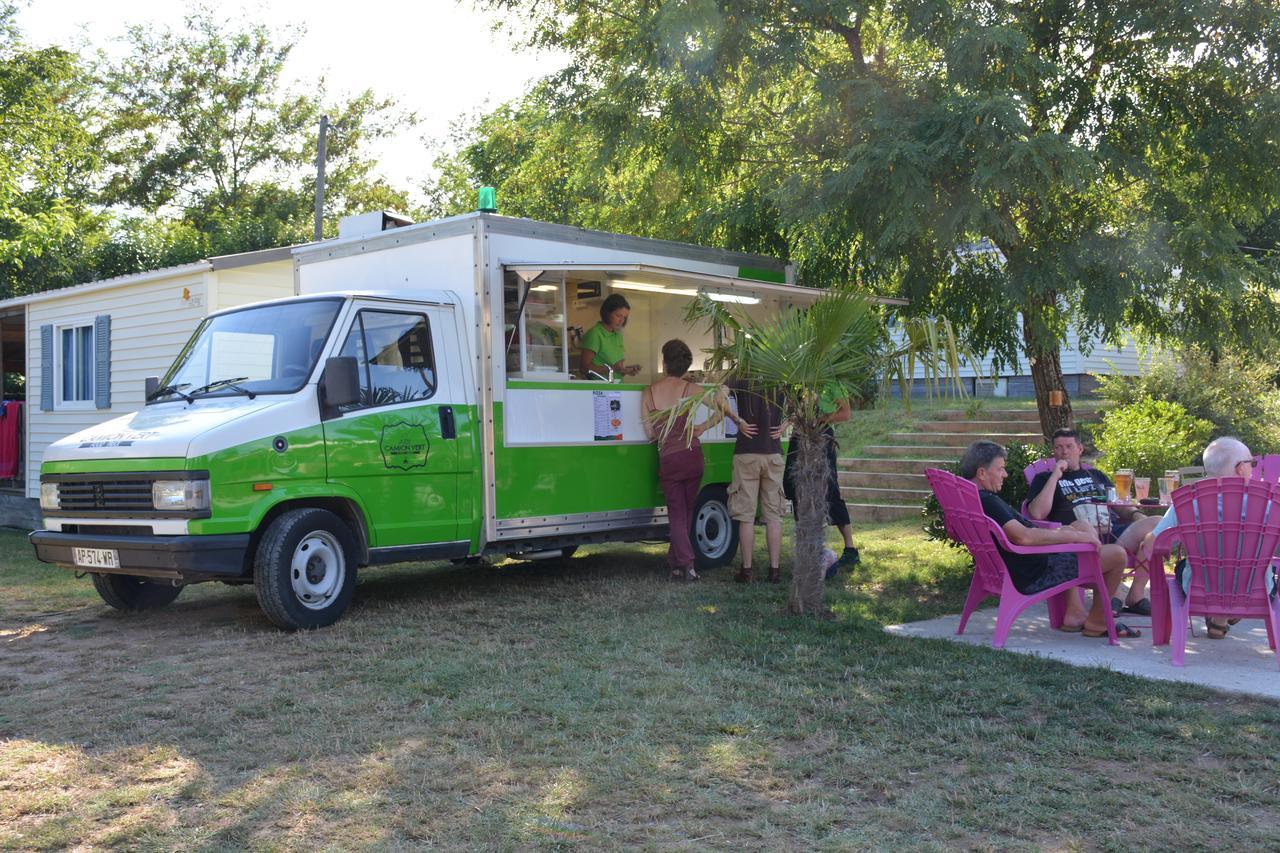 Camping Le Coin Charmant Chauzon Bagian luar foto